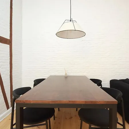 Scandinavian Style 3br In Centre