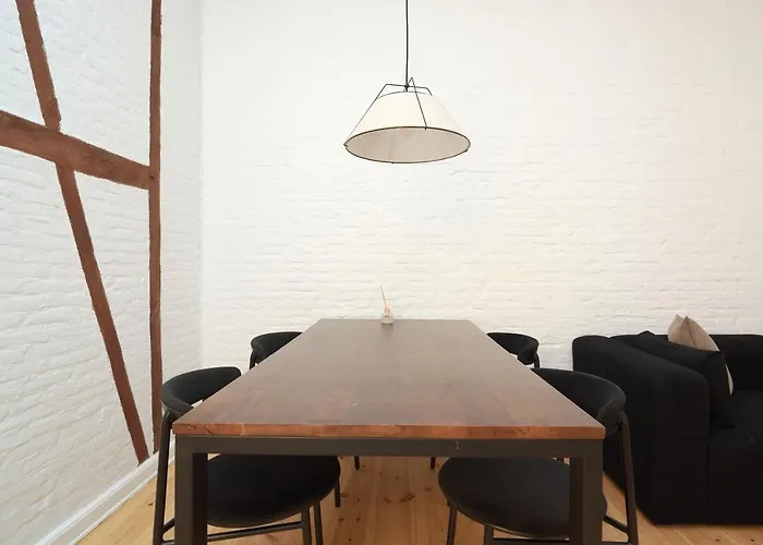 Scandinavian Style 3br In Centre